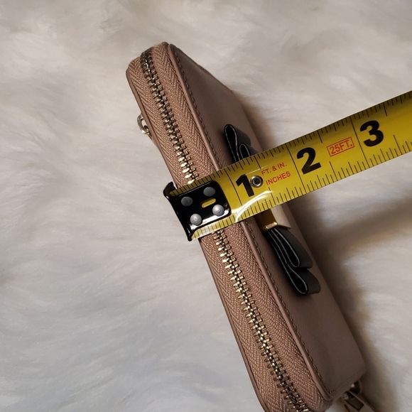 Danier Zip Around Wallet - Picture 8 of 8